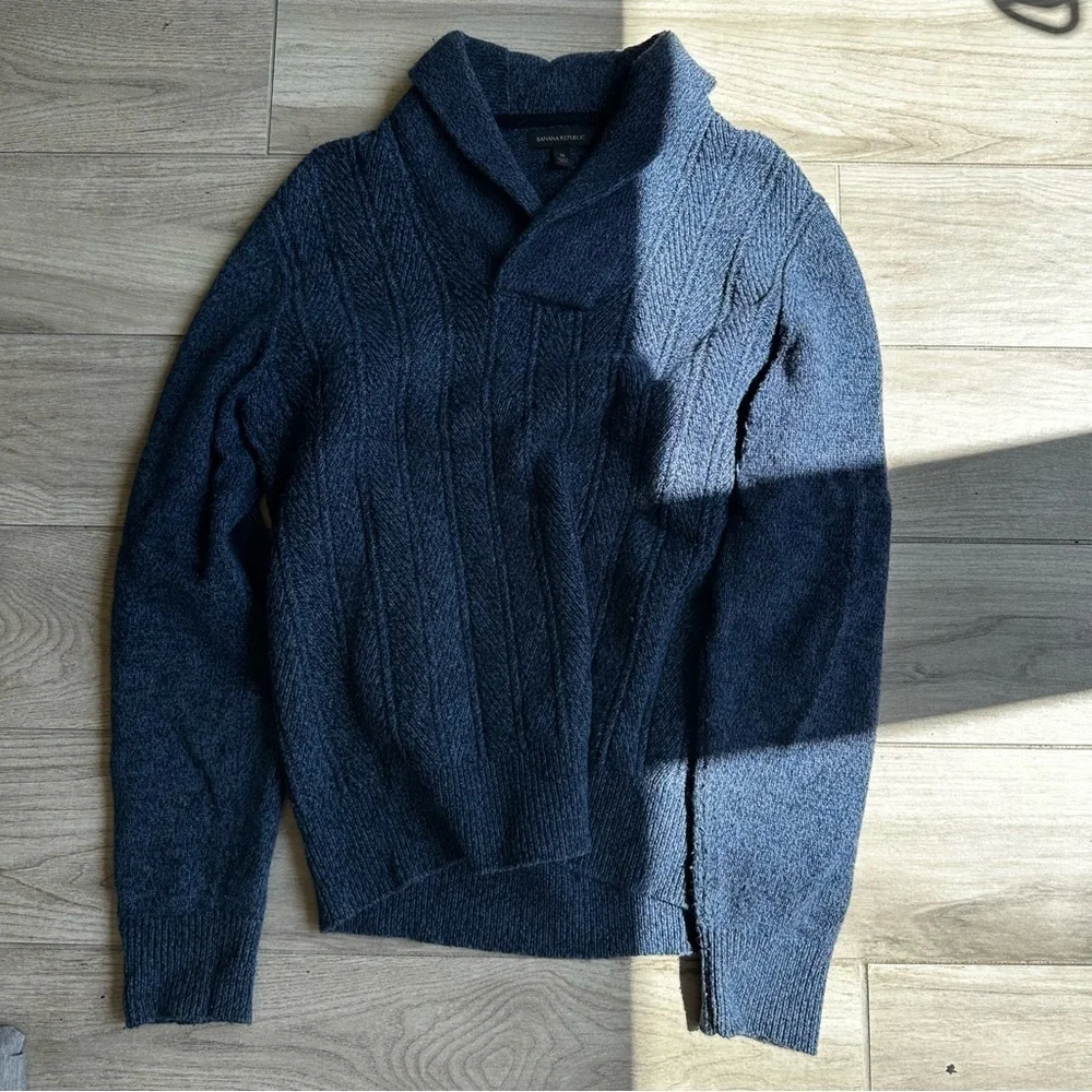 Banana Republic Men's Blue Cable Knit Sweater